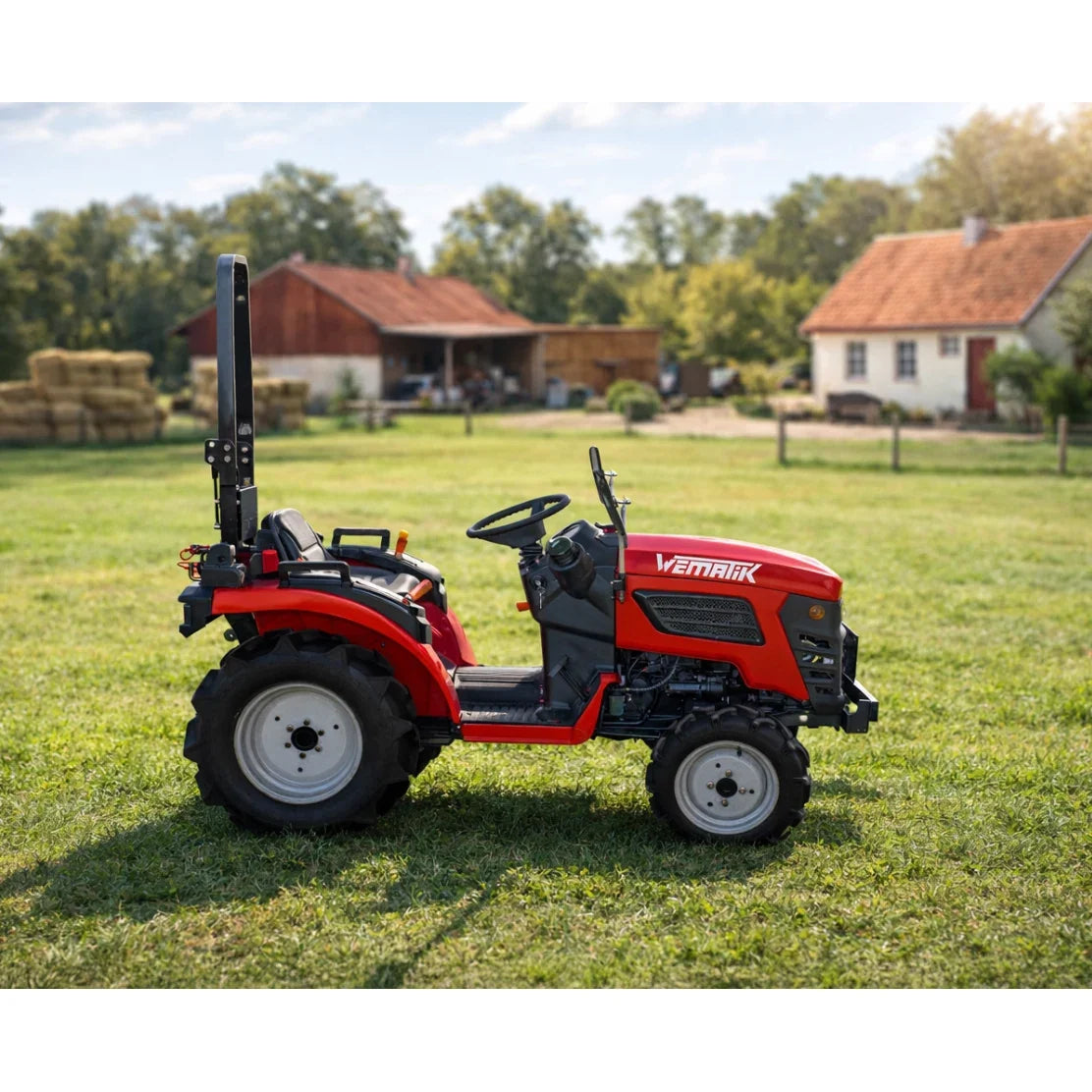 Tracteur de jardin « 254 Mini » - transmission intégrale, moteur diesel 4 cylindres de 25 ch